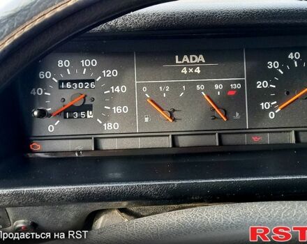 Белый ВАЗ Нива, объемом двигателя 1.7 л и пробегом 166 тыс. км за 3200 $, фото 6 на Automoto.ua