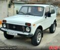 Белый ВАЗ Нива, объемом двигателя 1.7 л и пробегом 166 тыс. км за 3200 $, фото 1 на Automoto.ua