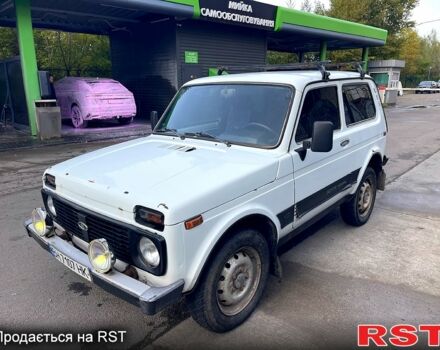 Белый ВАЗ Нива, объемом двигателя 1.7 л и пробегом 168 тыс. км за 3100 $, фото 1 на Automoto.ua