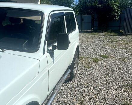 Білий ВАЗ Нива, об'ємом двигуна 1.7 л та пробігом 105 тис. км за 2500 $, фото 6 на Automoto.ua