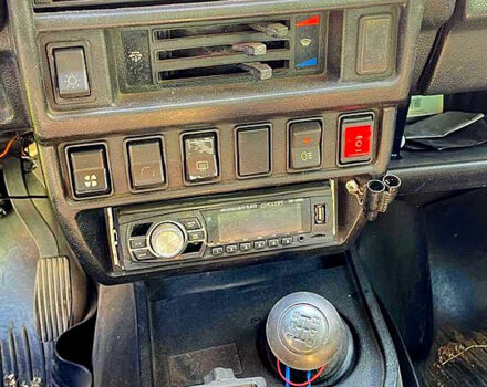 Білий ВАЗ Нива, об'ємом двигуна 1.7 л та пробігом 290 тис. км за 3000 $, фото 4 на Automoto.ua