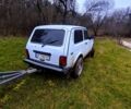 Білий ВАЗ Нива, об'ємом двигуна 1.7 л та пробігом 175 тис. км за 3950 $, фото 7 на Automoto.ua