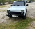 Белый ВАЗ Нива, объемом двигателя 1.7 л и пробегом 200 тыс. км за 5500 $, фото 1 на Automoto.ua