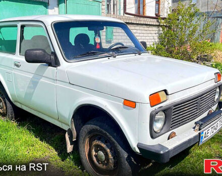 Білий ВАЗ Нива, об'ємом двигуна 1.7 л та пробігом 290 тис. км за 3000 $, фото 9 на Automoto.ua