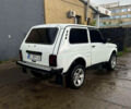 Белый ВАЗ Нива, объемом двигателя 1.7 л и пробегом 187 тыс. км за 4000 $, фото 6 на Automoto.ua