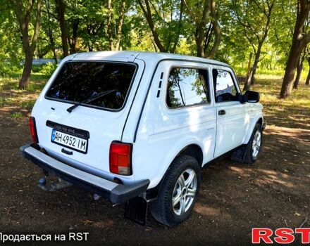 Білий ВАЗ Нива, об'ємом двигуна 1.7 л та пробігом 140 тис. км за 4500 $, фото 2 на Automoto.ua