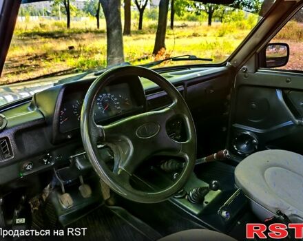 Білий ВАЗ Нива, об'ємом двигуна 1.7 л та пробігом 140 тис. км за 4500 $, фото 6 на Automoto.ua