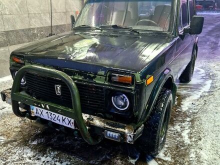 Белый ВАЗ Нива, объемом двигателя 1.6 л и пробегом 200 тыс. км за 1200 $, фото 1 на Automoto.ua