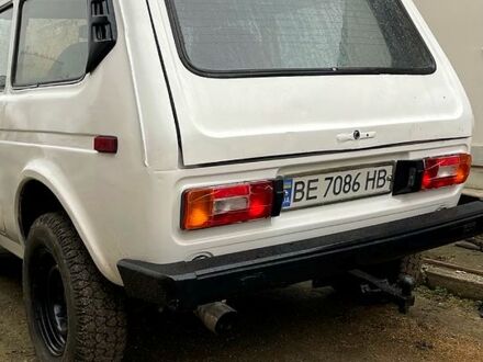 Білий ВАЗ Нива, об'ємом двигуна 1.6 л та пробігом 0 тис. км за 2000 $, фото 1 на Automoto.ua