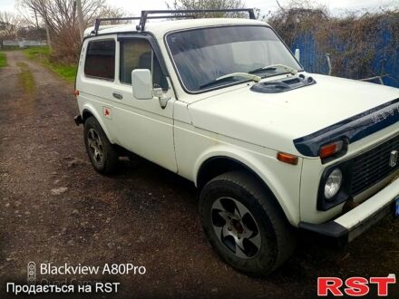 ВАЗ Нива 1991 в Краматорске на Automoto.ua Белый ВАЗ Нива, объемом двигателя 16 л и пробегом 0 тыс. км за 890 $, фото 1 на Automoto.ua