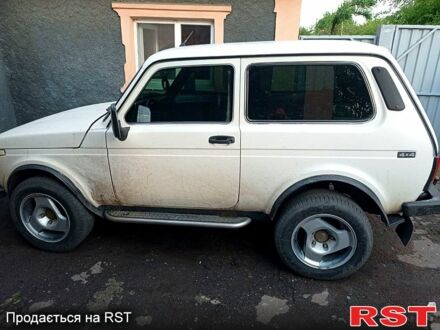 Білий ВАЗ Нива, об'ємом двигуна 1.7 л та пробігом 149 тис. км за 2200 $, фото 1 на Automoto.ua