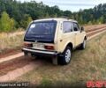 Бежевый ВАЗ Нива, объемом двигателя 1.6 л и пробегом 323 тыс. км за 1450 $, фото 2 на Automoto.ua