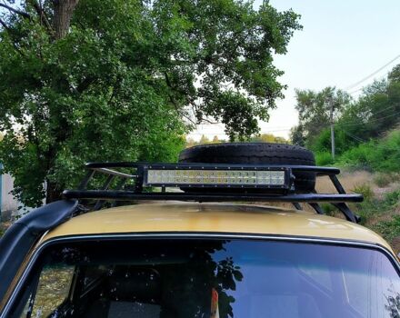 Бежевый ВАЗ Нива, объемом двигателя 1.6 л и пробегом 100 тыс. км за 1500 $, фото 7 на Automoto.ua