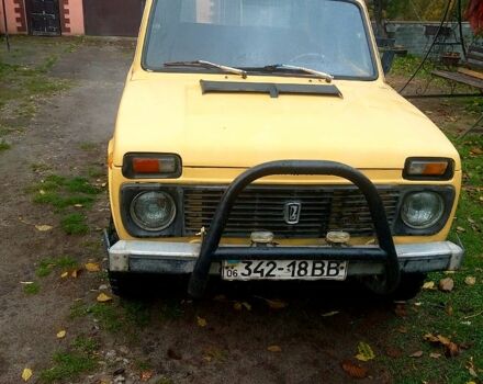 ВАЗ Нива 1983 у Олевске на Automoto.ua Бежевий ВАЗ Нива, об'ємом двигуна 1.6 л та пробігом 0 тис. км за 850 $, фото 2 на Automoto.ua