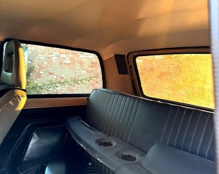 Бежевый ВАЗ Нива, объемом двигателя 1.6 л и пробегом 180 тыс. км за 3000 $, фото 12 на Automoto.ua