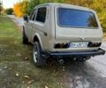Бежевый ВАЗ Нива, объемом двигателя 1.6 л и пробегом 180 тыс. км за 3000 $, фото 7 на Automoto.ua