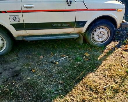 Бежевий ВАЗ Нива, об'ємом двигуна 1.6 л та пробігом 140 тис. км за 2500 $, фото 2 на Automoto.ua