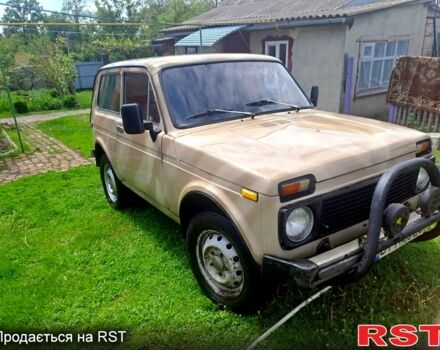Бежевий ВАЗ Нива, об'ємом двигуна 1.6 л та пробігом 0 тис. км за 2000 $, фото 8 на Automoto.ua