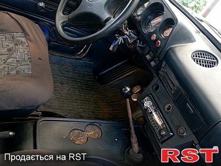 Бежевый ВАЗ Нива, объемом двигателя 1.6 л и пробегом 7 тыс. км за 1320 $, фото 5 на Automoto.ua