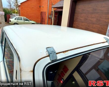 Бежевый ВАЗ Нива, объемом двигателя 1.6 л и пробегом 43 тыс. км за 900 $, фото 3 на Automoto.ua