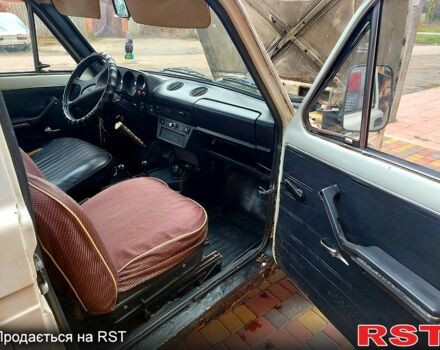 Бежевый ВАЗ Нива, объемом двигателя 1.6 л и пробегом 43 тыс. км за 900 $, фото 12 на Automoto.ua