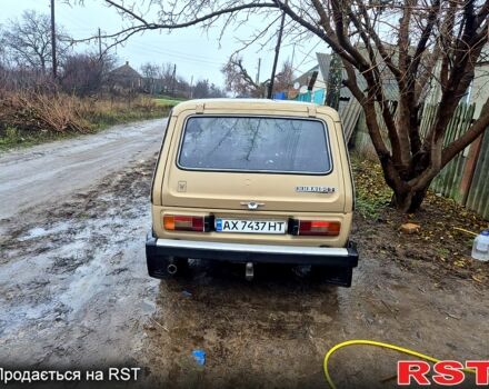 Бежевий ВАЗ Нива, об'ємом двигуна 1.6 л та пробігом 150 тис. км за 2200 $, фото 1 на Automoto.ua