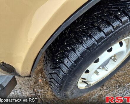 Бежевий ВАЗ Нива, об'ємом двигуна 1.6 л та пробігом 150 тис. км за 2200 $, фото 5 на Automoto.ua