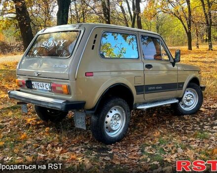 Бежевый ВАЗ Нива, объемом двигателя 1.7 л и пробегом 120 тыс. км за 1900 $, фото 12 на Automoto.ua