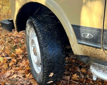 Бежевый ВАЗ Нива, объемом двигателя 1.7 л и пробегом 120 тыс. км за 1900 $, фото 10 на Automoto.ua