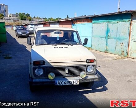 Бежевый ВАЗ Нива, объемом двигателя 1.6 л и пробегом 160 тыс. км за 1200 $, фото 1 на Automoto.ua