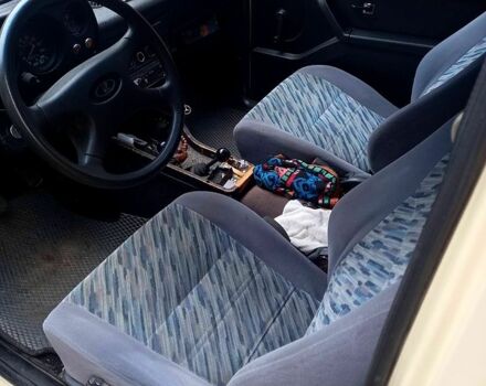 Бежевий ВАЗ Нива, об'ємом двигуна 1.6 л та пробігом 0 тис. км за 3000 $, фото 1 на Automoto.ua