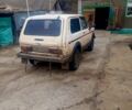 Бежевый ВАЗ Нива, объемом двигателя 1.6 л и пробегом 100 тыс. км за 2000 $, фото 1 на Automoto.ua