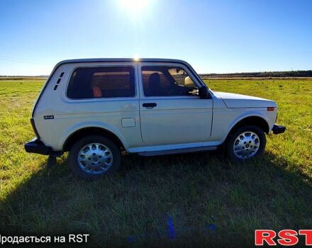 Бежевий ВАЗ Нива, об'ємом двигуна 1.7 л та пробігом 231 тис. км за 3400 $, фото 3 на Automoto.ua