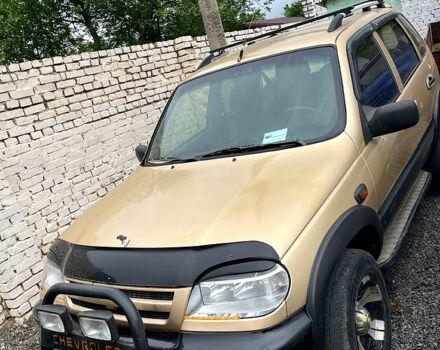 Бежевий ВАЗ Нива, об'ємом двигуна 1.7 л та пробігом 212 тис. км за 3700 $, фото 1 на Automoto.ua