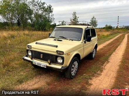 Бежевый ВАЗ Нива, объемом двигателя 1.6 л и пробегом 323 тыс. км за 1450 $, фото 1 на Automoto.ua