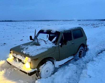 Бежевый ВАЗ Нива, объемом двигателя 1.6 л и пробегом 55 тыс. км за 1150 $, фото 1 на Automoto.ua