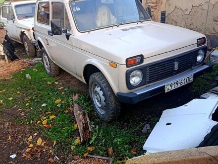 Бежевый ВАЗ Нива, объемом двигателя 1.6 л и пробегом 0 тыс. км за 2100 $, фото 1 на Automoto.ua
