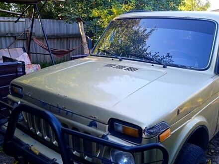 ВАЗ Нива 1989 в Лохвице на Automoto.ua Бежевый ВАЗ Нива, объемом двигателя 1.6 л и пробегом 0 тыс. км за 1430 $, фото 1 на Automoto.ua