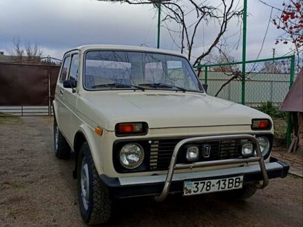 Бежевый ВАЗ Нива, объемом двигателя 1.6 л и пробегом 170 тыс. км за 2500 $, фото 1 на Automoto.ua