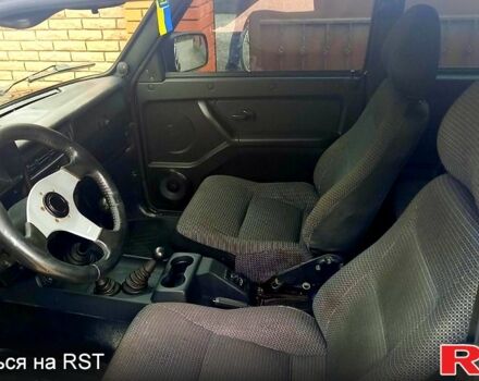 Чорний ВАЗ Нива, об'ємом двигуна 1.7 л та пробігом 91 тис. км за 10500 $, фото 7 на Automoto.ua