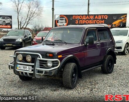 Фиолетовый ВАЗ Нива, объемом двигателя 1.7 л и пробегом 250 тыс. км за 2300 $, фото 1 на Automoto.ua