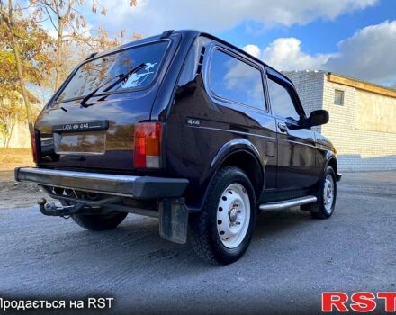 Коричневый ВАЗ Нива, объемом двигателя 1.7 л и пробегом 157 тыс. км за 5000 $, фото 5 на Automoto.ua