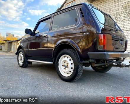 Коричневый ВАЗ Нива, объемом двигателя 1.7 л и пробегом 157 тыс. км за 5000 $, фото 6 на Automoto.ua