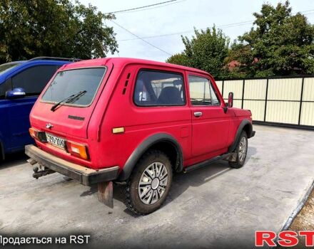 Червоний ВАЗ Нива, об'ємом двигуна 1.6 л та пробігом 100 тис. км за 750 $, фото 1 на Automoto.ua