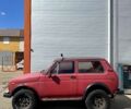 Красный ВАЗ Нива, объемом двигателя 16 л и пробегом 200 тыс. км за 1000 $, фото 4 на Automoto.ua