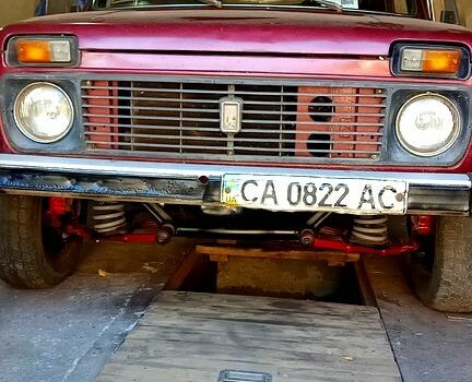 ВАЗ Нива 1980 у Светловдске на Automoto.ua Червоний ВАЗ Нива, об'ємом двигуна 1.6 л та пробігом 103 тис. км за 1000 $, фото 2 на Automoto.ua