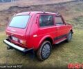 Красный ВАЗ Нива, объемом двигателя 1.6 л и пробегом 150 тыс. км за 2000 $, фото 4 на Automoto.ua