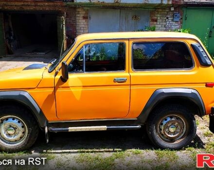 Красный ВАЗ Нива, объемом двигателя 1.6 л и пробегом 0 тыс. км за 2400 $, фото 3 на Automoto.ua