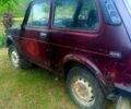 Красный ВАЗ Нива, объемом двигателя 1.6 л и пробегом 300 тыс. км за 1050 $, фото 5 на Automoto.ua