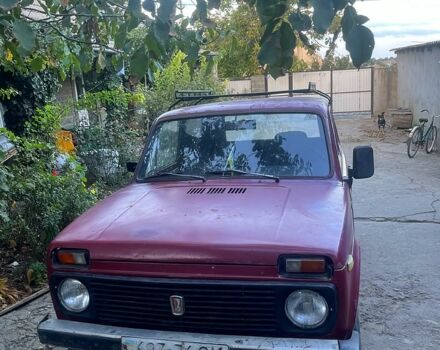 Червоний ВАЗ Нива, об'ємом двигуна 1.7 л та пробігом 0 тис. км за 1200 $, фото 1 на Automoto.ua